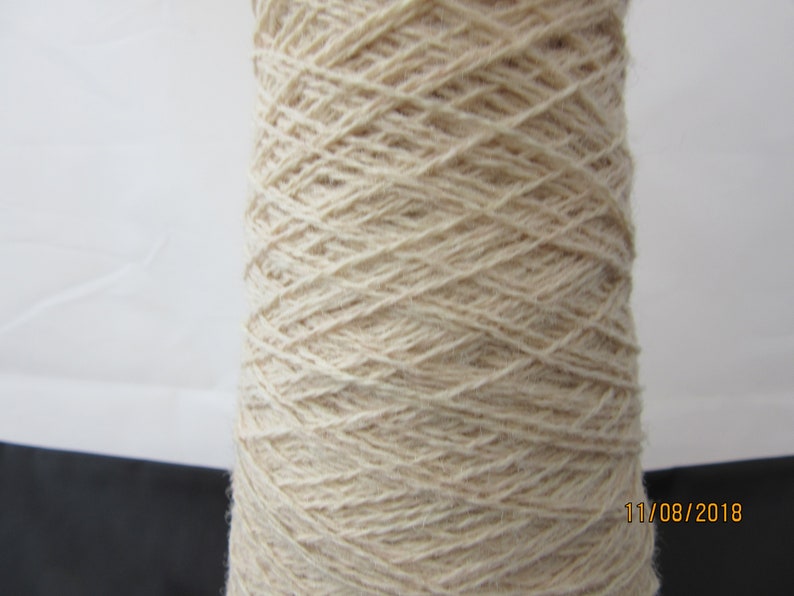 Shade Oatmeal Beige 4 Ply Shetland Yarn 100/% Wool 100g or 400g Cone 29/'s NM