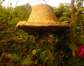 The Monty Garden Hat