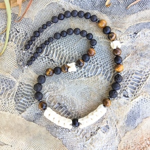 Real Snake Bone Necklace - Snake Vertebrae Necklace - Protection Amulet Chain - Tribal Man Necklace - Snake Bone Spine Necklace