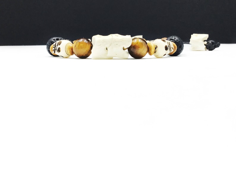 Unisex Perfect Gift Hand Carved Skull Bracelet Serpent Vertebrae Bone Bracelet Protection Bracelet Tribal Snake Bone Skull Bracelet