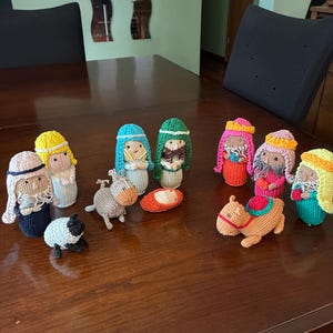 Nativity set, hand knit nativity, 10 piece nativity, kids nativity set, toy nativity, Christmas set, Religious decor