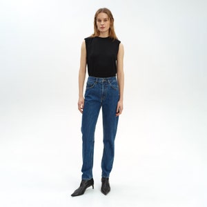 Mom Jeans, Best Mom Jeans, High Rise Mom Jeans, 80er Jahre Mom Jeans, Jeans für Mom, Dunkelblaue Jeans, Arbeit Klassische Jeans, Trendige Jeans