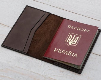 Passport holder, Passport cover for men and women, Custom leather cover, Passport leather holder personalized