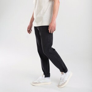Manner Schwarze Jeans Benutzerdefinierte Dunkle Jeans Etsy