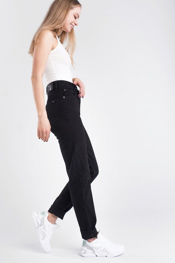 the perfect black jeans