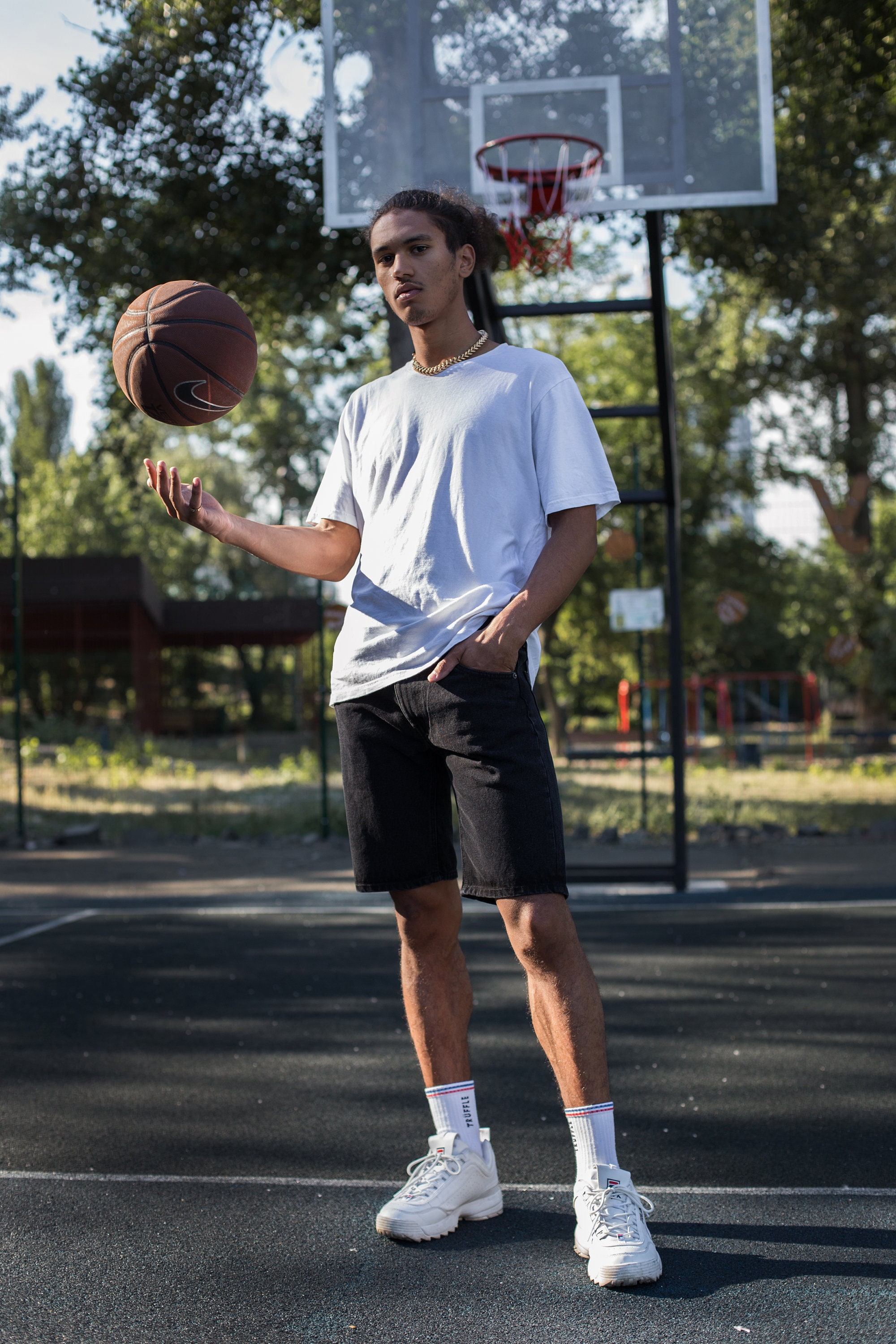 jean shorts men