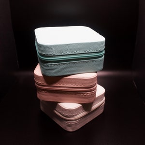 Small Compact Travel Jewelry Box | Salmon, Turquoise & Cream