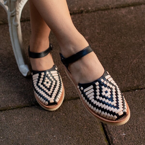 womens cute huaraches sandals