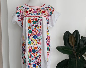 S | M Mexican hand embroidered traditional dress Mexican Dress Embroidered Dress Floral