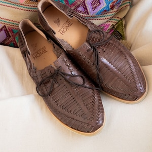 Men's vintage lace up shop leather sandals