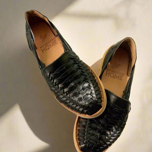 Summer Leather Shoes with Ethnic Vibes | Huarache Sandals,Traditional Huaraches from Mexico | BROMBEEREN