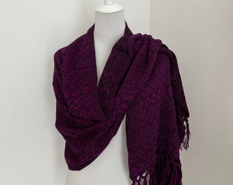 Pashmina Schawl Mexican Rebozo Scarf Handwoven Baby Carrier Boho Style | Pashmina in Purple