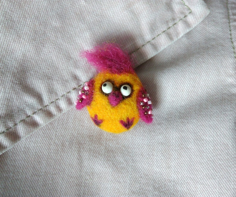 Funny Little Bird brooch Needle felted Yellow Birdie brooch Backpack pin Bag brooch Comic Crazy Chick Felt brooch Funny girl gift