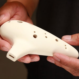 13 Hole Transverse Pro Ocarina image 3