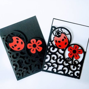 SVG Joaninha Cartão de Bolso Arquivos de Corte Modelo Cricut Joaninha Inseto Bug Convite Aniversário Menina Silhueta Arquivos Cameo Corte a Laser em Camadas SVG