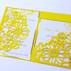 Convites de casamento Girassóis 5 x 7 pol. SVG Cricut Tri Fold Cartão de bolso Convite a laser Arquivos de corte Cricut Outono Outono Casamento Primavera Cameo