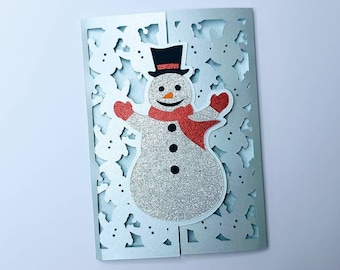 Couches SVG Bonhomme de neige Carte de Noël Fichiers coupés Cricut Cartes Joyeux Noël Bonhomme de neige Cadeau de Noël Laser Cut Silhouette Cameo Flocons de neige hiver