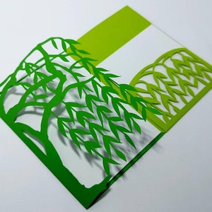 5x7 SVG Weeping Willow Tree Cricut Convite de casamento Árvore Tri Fold Cartão de bolso Cricut Arquivo de corte Corte a laser Silhueta de árvore de amor Cartão camafeu