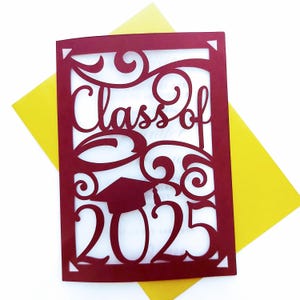 Carpeta de invitación de graduación SVG, tarjeta de clase de 2025, archivo de corte Cricut, archivo de tapete de tarjeta Cricut Joy, saludos para estudiantes de último año de 2025, Silhouette Cameo Laser