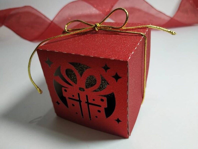 Svg Christmas Favor Box Cricut Christmas Ornament Box SVG 3  Etsy