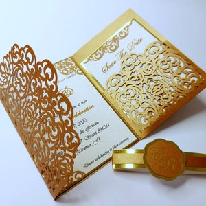 5x7 SVG Laser geschnitten Hochzeitseinladung Tri Fold Karte Cricut Cut Datei Silhuette Arabesken Damast Swirly Design Karte Luxuseinladung SVG