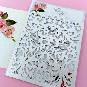 5 x 7 SVG faire-part de mariage découpé au laser carte de poche fichier de coupe Cricut modèle Silhouette camée dentelle antique design découpé invitation classique