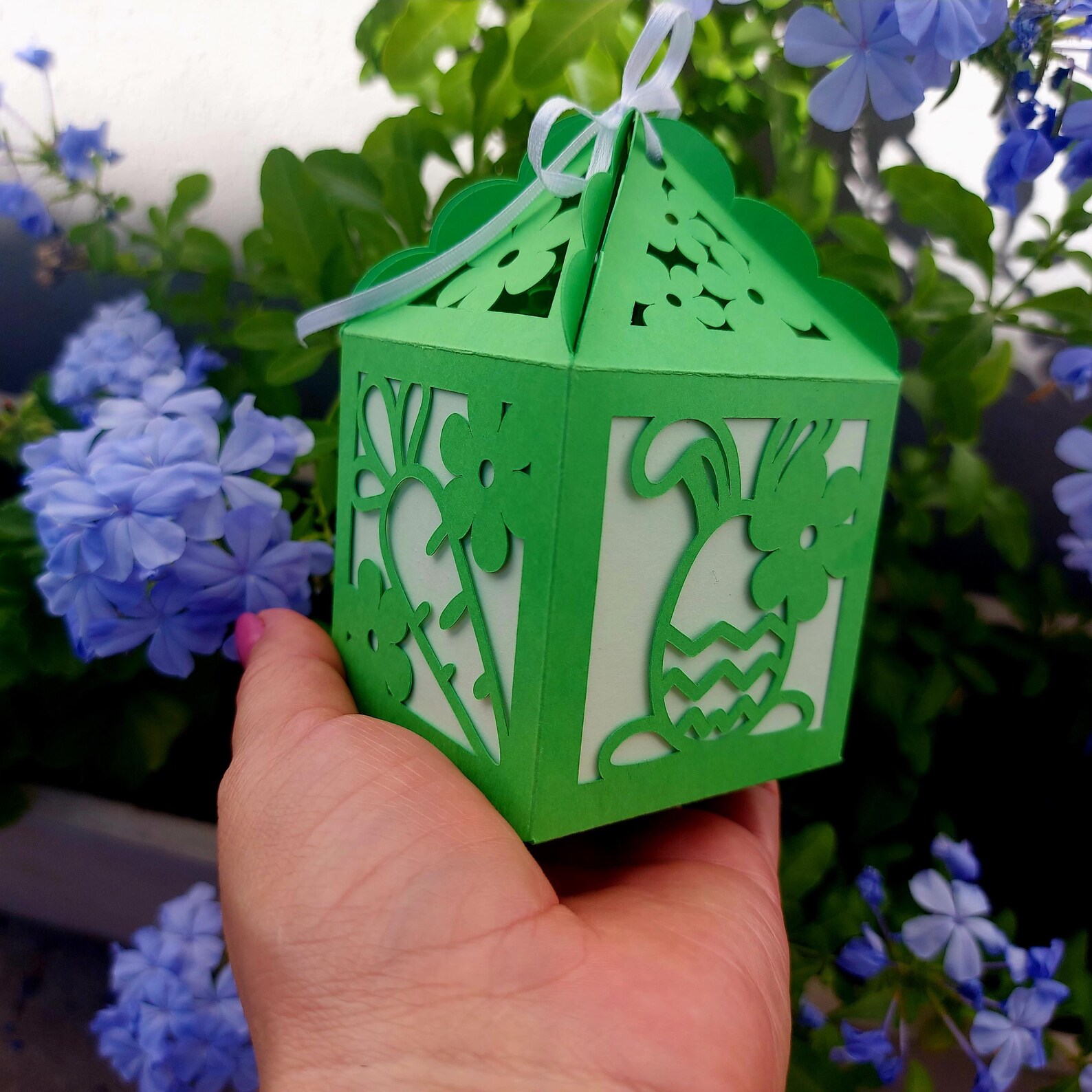 SVG Template Easter Favor Box Cut File Cricut Silhouette Cameo Laser ...