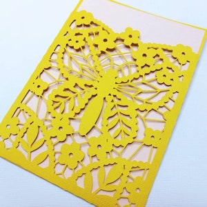 SVG Borboleta Cricut Convite Cartão de Bolso Corte a Laser Silhueta de Casamento Cameo Renda Antiga Linda Intrincada Doce Dezesseis Quinceañera