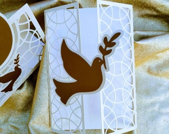 2 archivos SVG Plantilla de número de mesa de invitación de Cricut Tarjeta plegable Dove Gate Primera comunión Confirmación Misal Libro de servicio Silhouette Cameo