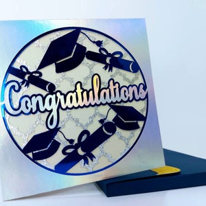 SVG 卒業カード 2025 年度卒業クラス フォルダーカード 招待状 5x5 インチ レイヤード SVG Cricut シニア グリーティング カード シニア 2025 カメオ 封筒付き