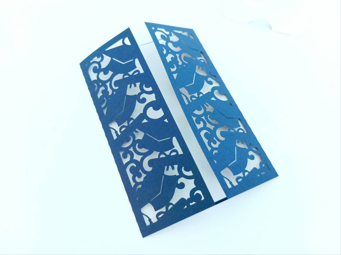 SVG Cricut Cut File GRADUATION CARD Invitation Class of 2023 Etsy España