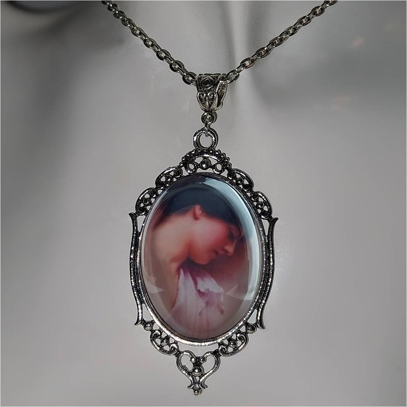 Pre-Raphaelite 30x40mm Cameo Necklace & Earrings featuring John William Waterhouse's 'Violets Sweet Violets', Victorian Steampunk image 5