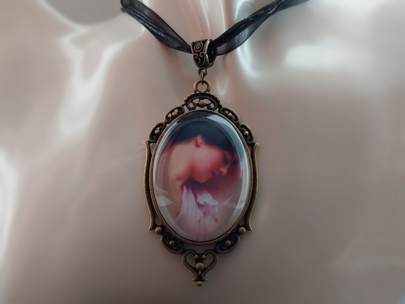 Pre-Raphaelite 30x40mm Cameo Necklace & Earrings featuring John William Waterhouse's 'Violets Sweet Violets', Victorian Steampunk image 2