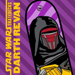 Puede incluir: Una patineta con un gráfico de Darth Revan de Star Wars. El diseño incluye un fondo a rayas moradas y blancas, con el texto "Star Wars Skatedecks Darth Revan" en amarillo.