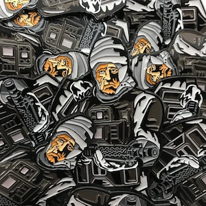 Hunters - Dengar (INTERLOK® Pin Series)