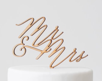 Mr & Mrs : Cake Topper