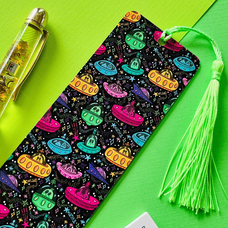 UFO Bookmark | Alien Page Marker With Tassel - Etsy