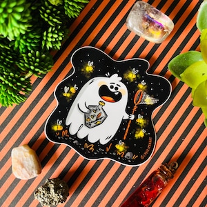 Catching Fireflies Vinyl Sticker, Ghost Sticker, Halloween Sticker, Removable Halloween Sticker, Halloween Art, Cute Ghost, Summerween