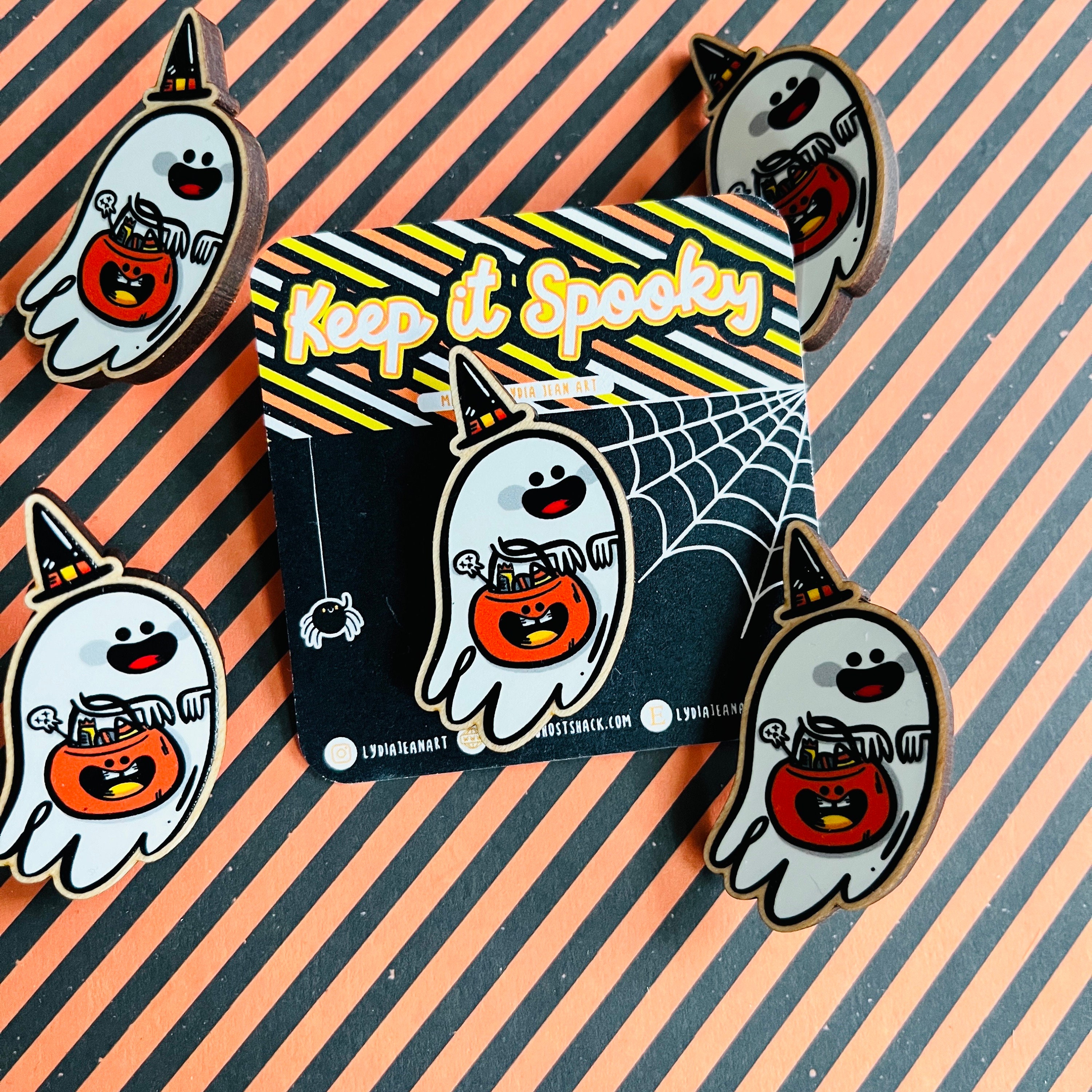 Trick or Treat Ghostie Wooden Lapel Pin/ Broach for Halloween Lovers ...