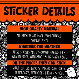 K&ouml;nnte beinhalten: Eine schwarze und orangefarbene Grafik mit dem Text "Sticker Details" in gro&szlig;en wei&szlig;en Buchstaben. Der Text "High Quality Material" ist in wei&szlig;en Buchstaben auf schwarzem Hintergrund. Der Text "All stickers are made from durable premium vinyl" ist in wei&szlig;en Buchstaben auf schwarzem Hintergrund. Der Text "Whatever the weather" ist in wei&szlig;en Buchstaben auf schwarzem Hintergrund. Der Text "These stickers are UV-coated making them: weatherproof, waterproof & dishwasher safe" ist in wei&szlig;en Buchstaben auf schwarzem Hintergrund. Der Text "Oh the places they can stick!" ist in wei&szlig;en Buchstaben auf schwarzem Hintergrund. Der Text "Water bottles, laptops, tablets, cars, bikes, skateboards, notebooks, phones & more" ist in wei&szlig;en Buchstaben auf schwarzem Hintergrund.