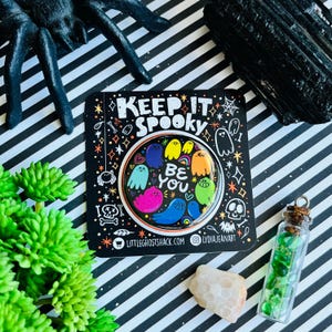 Spooky Pride Ghost Button or Magnet Set - Halloween Rainbow Art - Etsy