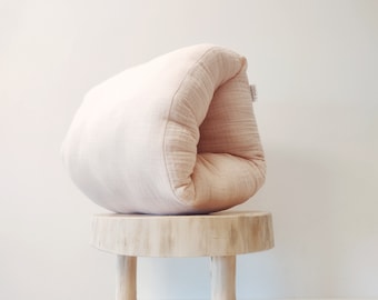 nursing pillow arm rest for mom, travelling with infant, baby feeding cushion for dad, preemie head support, baby shower gift essentials