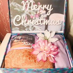 Merry Christmas for Her. Christmas College Care Package. Friend Christmas Gift. Niece Christmas Gift. Christmas Personalized. image 2