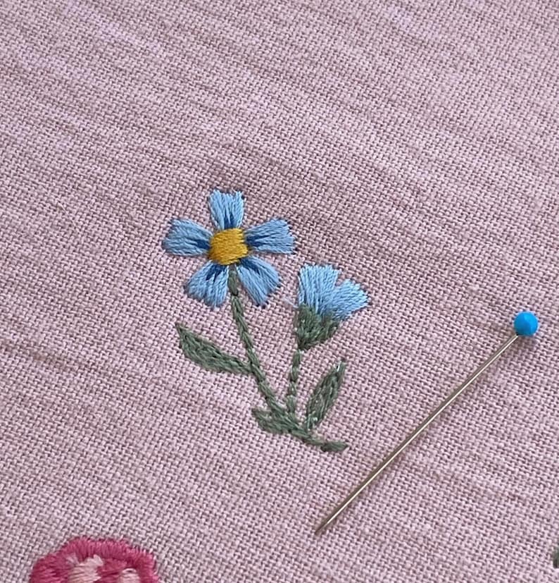 Mini flowers 1"/25mm machine embroidery design dainty tiny floral daisy rose Blumen Stickdatei Broderie Fleurs Ricamo fiori haft kwiatowy image 3