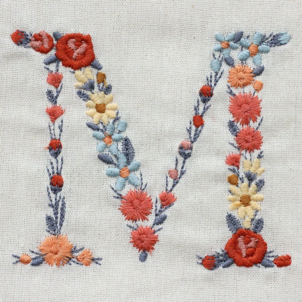 Machine embroidery LETTER M Uppercase 3"/7,5 cm Dainty floral font Heirloom Monogram Broderie machine Stickdatei Ricamo macchina 4x4 hoop