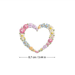 フローラルハート機械刺繍 4x4 フープ 可憐な春のロマンチックなバレンタイン Blumenherz Stickdatei Broderie coeur fleuri Ricamo cuore di fiori