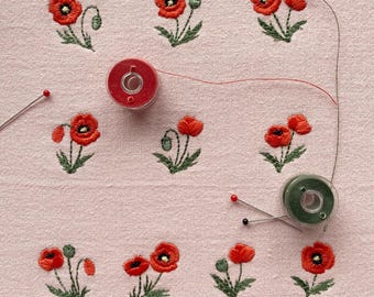 Mini Poppy 1"/25 mm machine borduurwerk ontwerp miniatuur bloemen Mohnblumen Stickdatei Broderie coquelicot Ricamo papavero haft kwiatowy