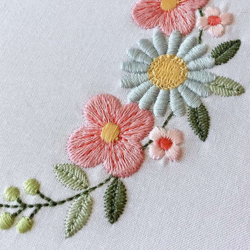 Machine Embroidery Design Modern Boho Flowers Border Curved - Etsy 69C