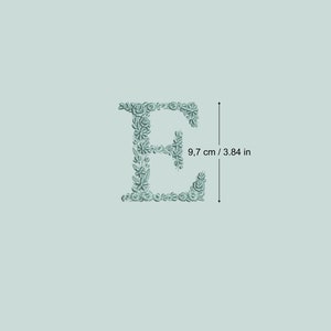 Diseño de bordado a máquina letra E  9,7 cm de alto Bordado digital monograma floral Letras de flores matriz de bordado