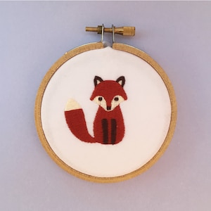 Cute little fox machine embroidery design. Mini filled embroidery. Mini fox embroidery files. 3 sizes (4x4 hoop). Instant download
